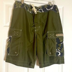 TOES ON THE NOSE BOARD SHORTS IN OLIVE - 32